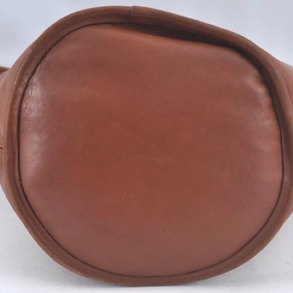 [COACH] Shoulder Crossbody Zip-Close Bucket Handbag Purse, Brown Soft Leather - Picture 9 of 15